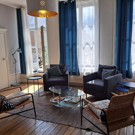 Le Logis Des Dames Lägenhet Sedan Exteriör bild